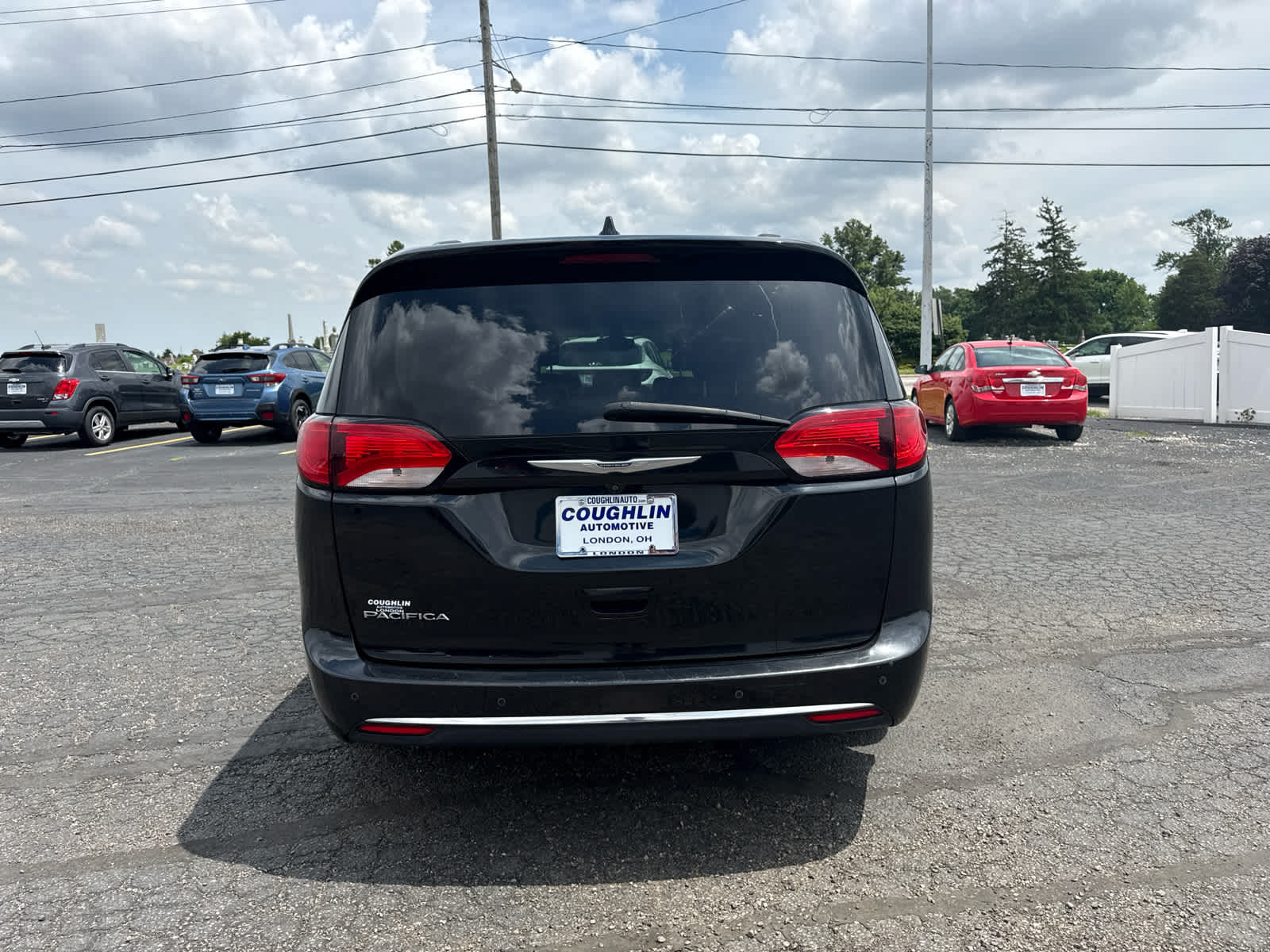 2017 Chrysler Pacifica Touring-L Plus