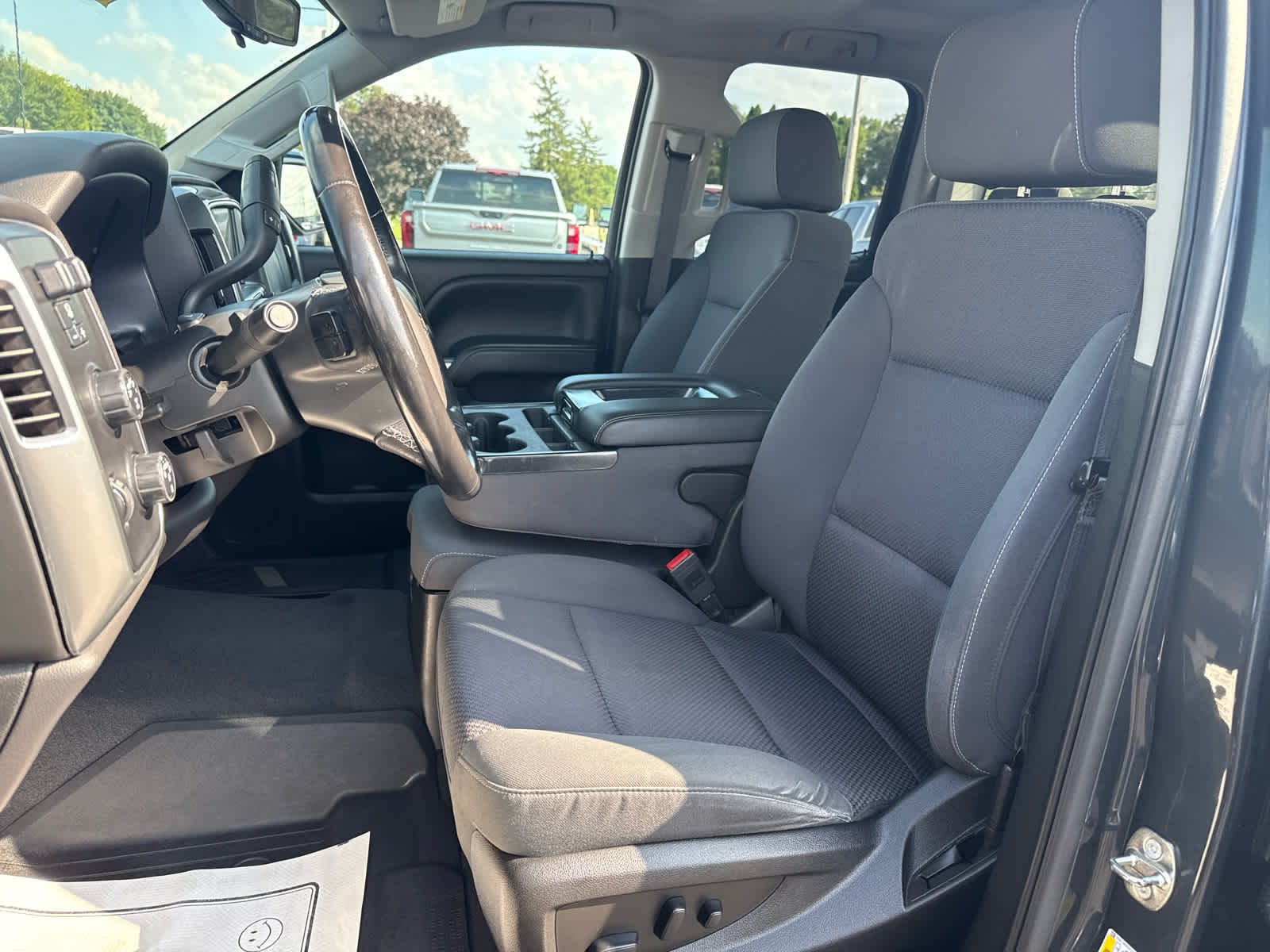 2019 Chevrolet Silverado LD LT