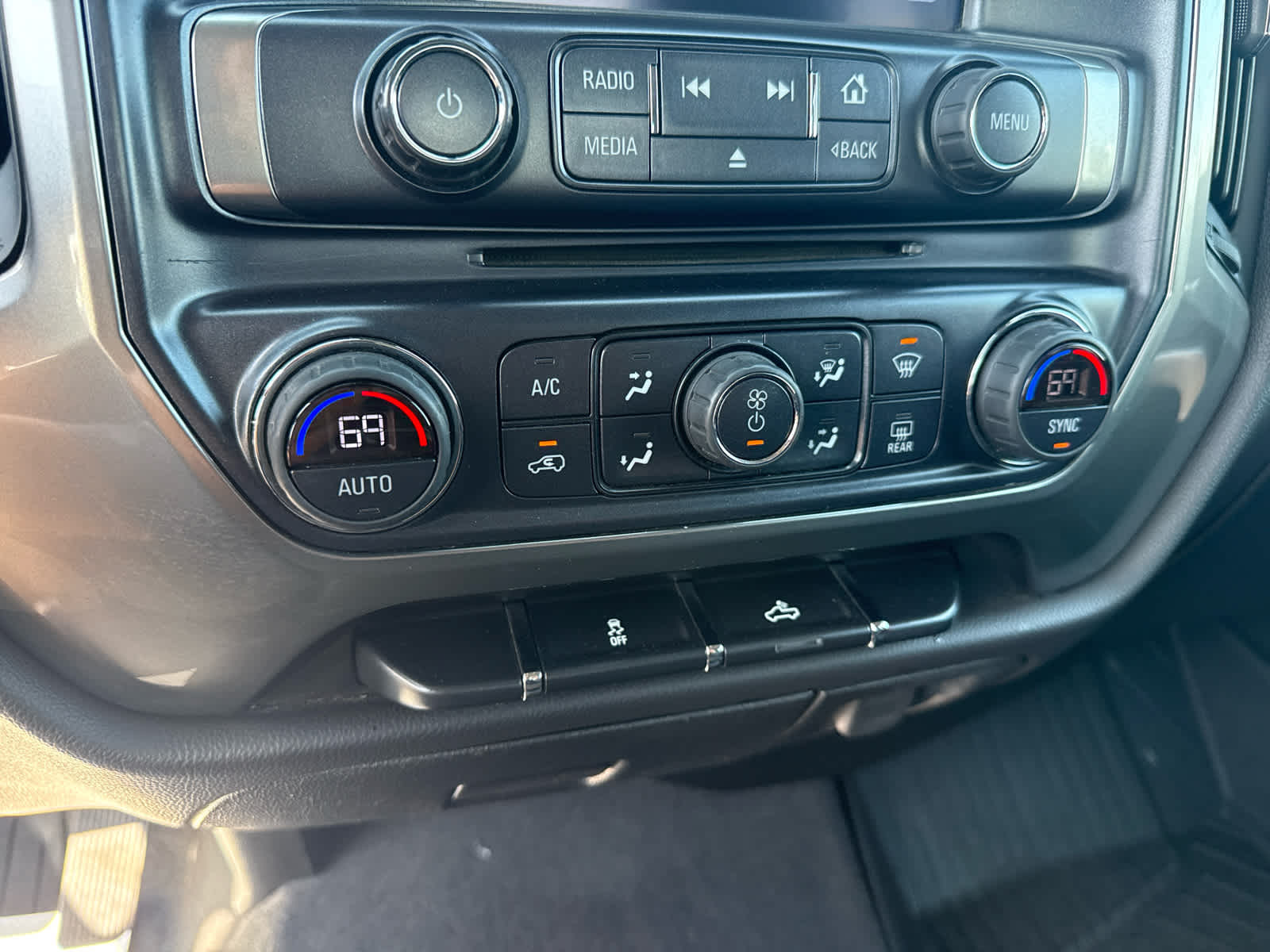 2019 Chevrolet Silverado LD LT