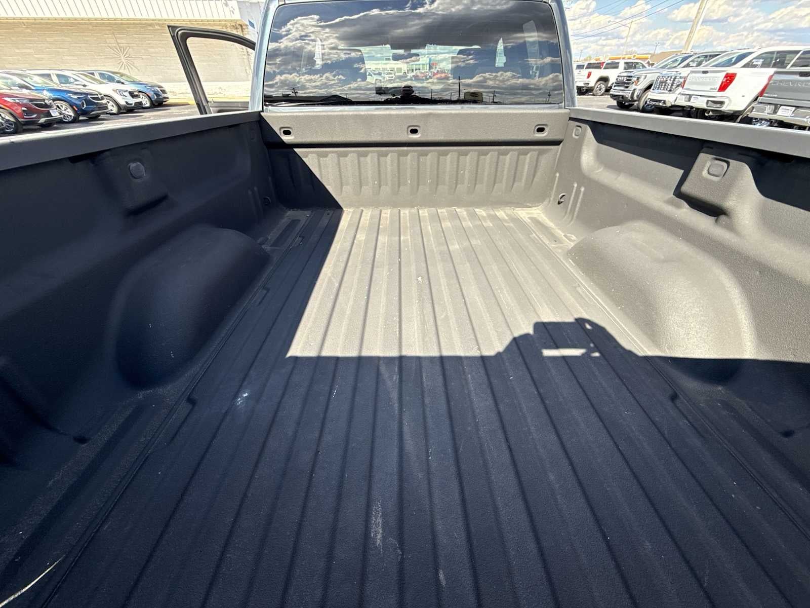 2019 Chevrolet Silverado LD LT