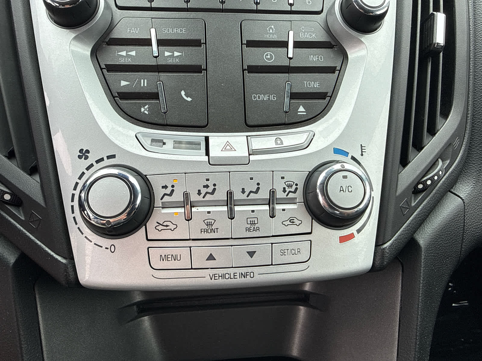 2015 Chevrolet Equinox 1LT - Photo 19