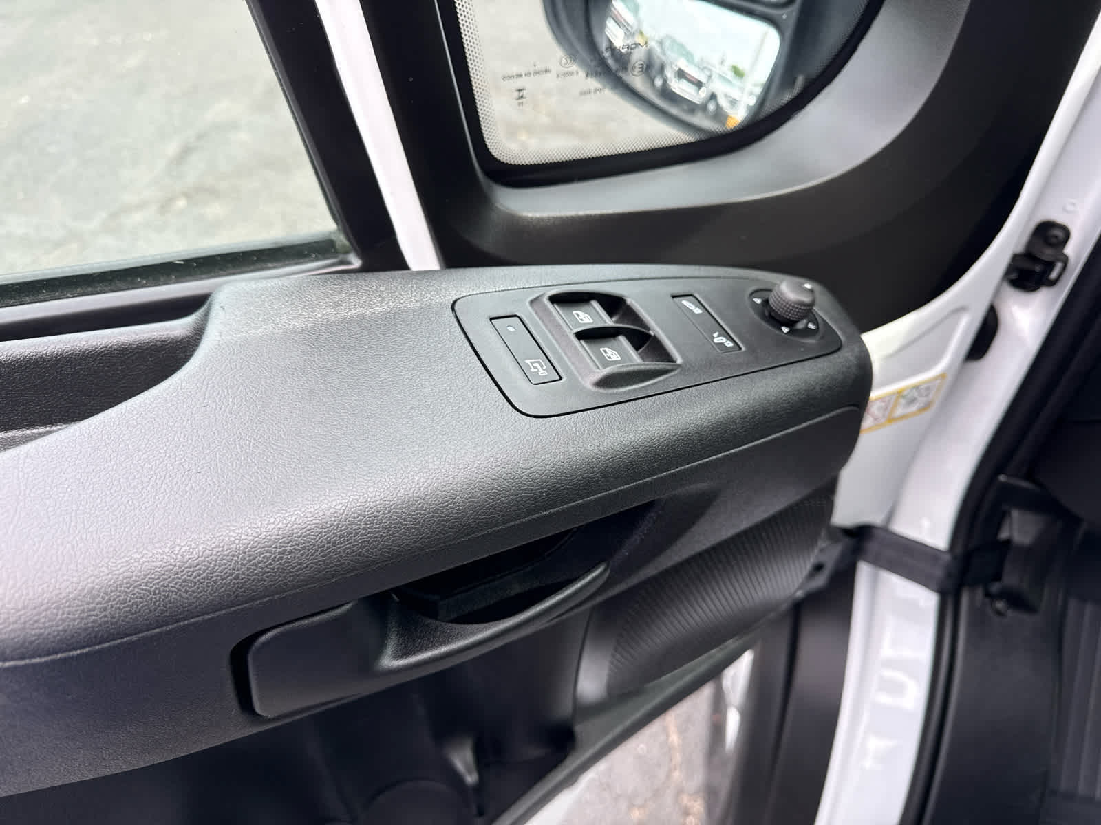 2026 RAM ProMaster Cargo Van Tradesman