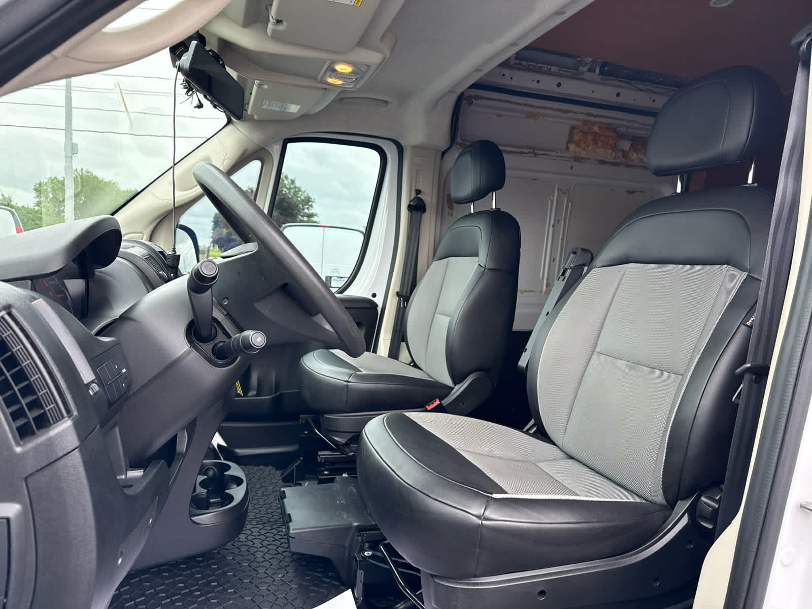 2020 RAM ProMaster 1500 Cargo Van High Roof 136" WB