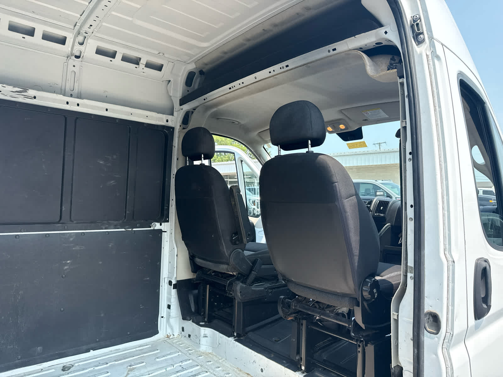 2019 RAM ProMaster 2500 Cargo Van High Roof 136" WB