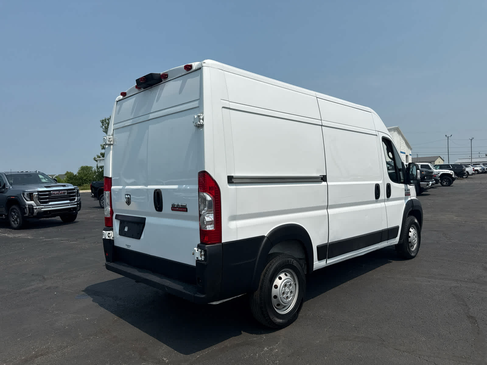 2019 RAM ProMaster 2500 Cargo Van High Roof 136" WB