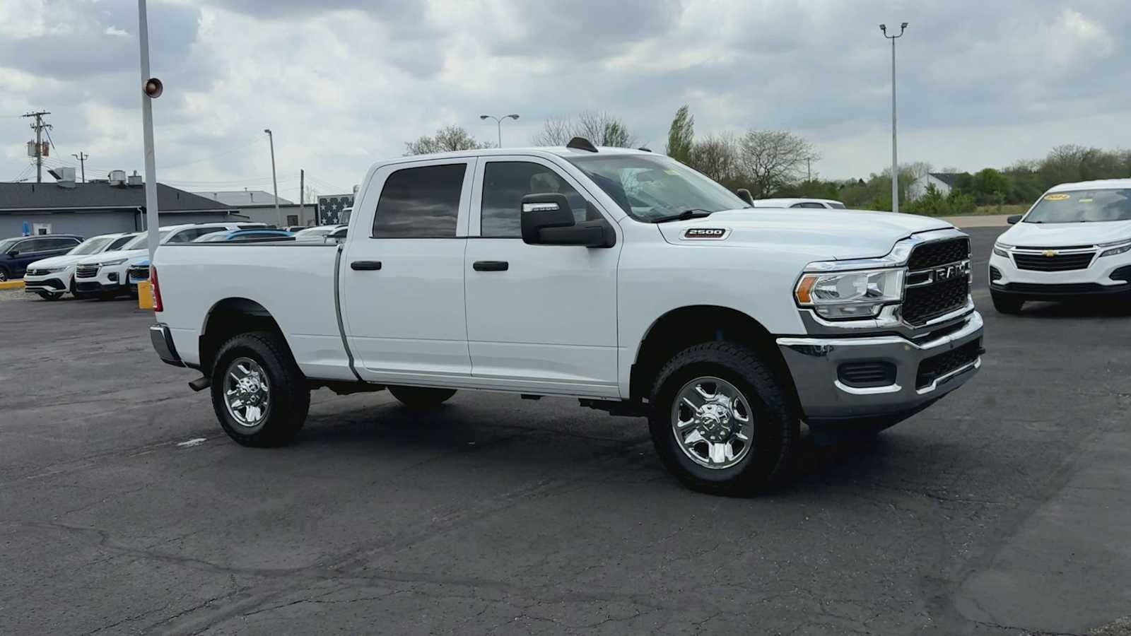 2023 RAM 2500 Tradesman Crew Cab 4x4 6'4" Box