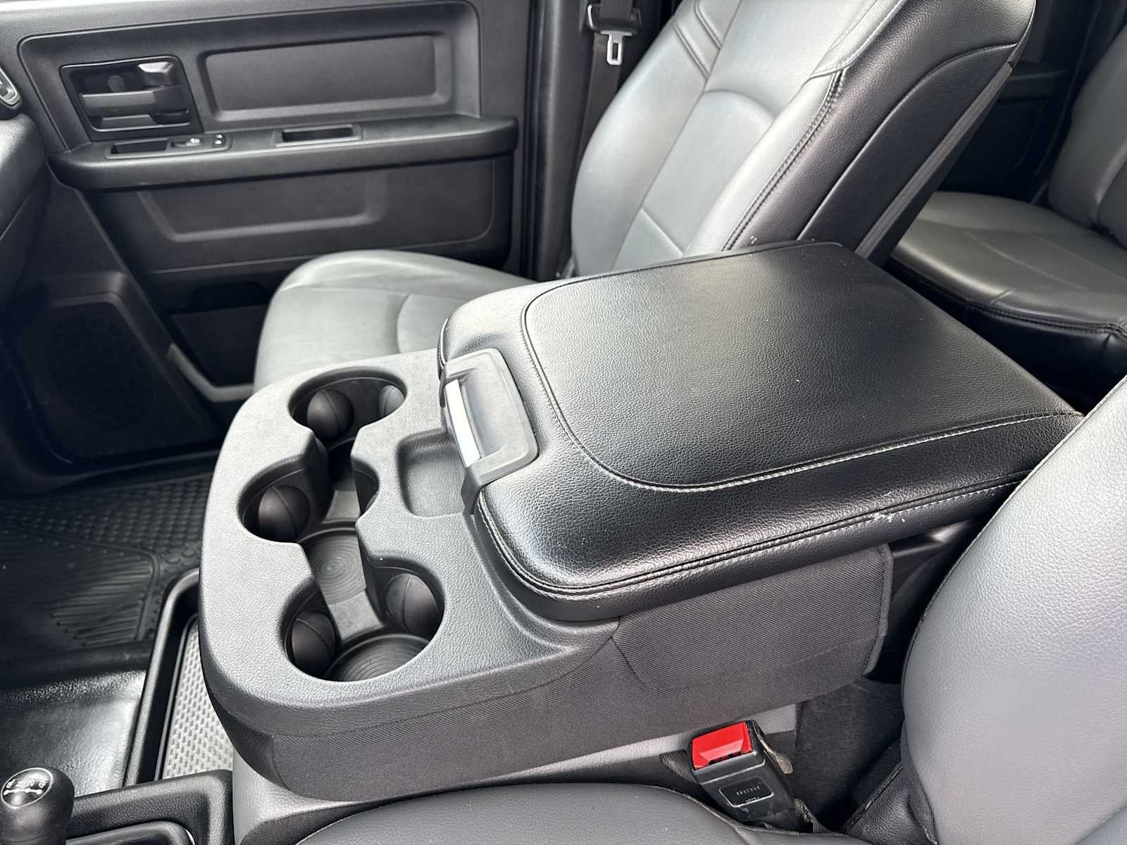 2023 RAM 2500 Tradesman Crew Cab 4x4 6'4" Box