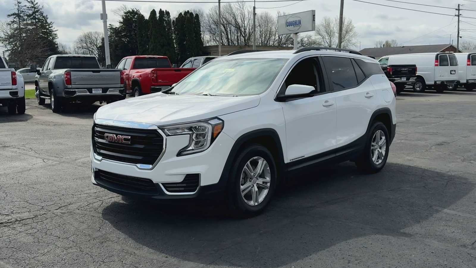 2024 GMC Terrain SLE