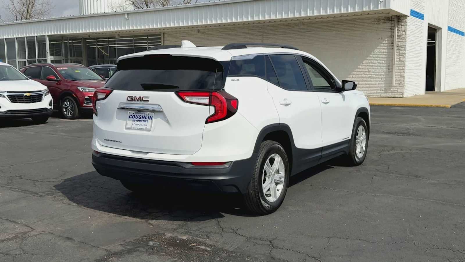 2024 GMC Terrain SLE