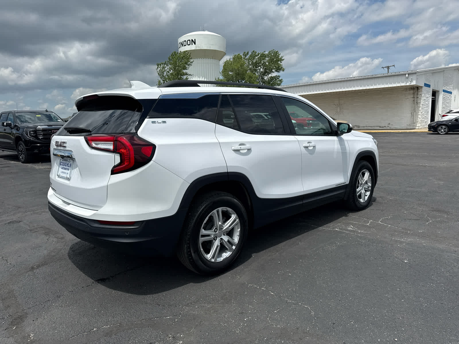 2024 GMC Terrain SLE