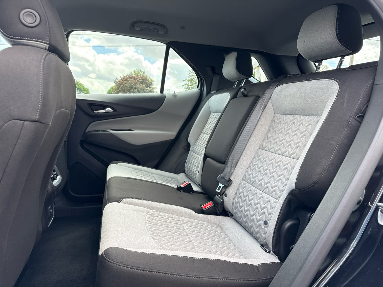 2024 Chevrolet Equinox LS - Photo 21