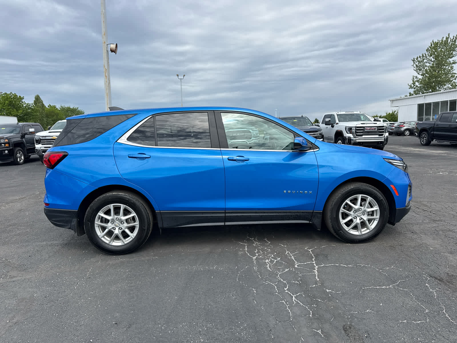 2024 Chevrolet Equinox LT