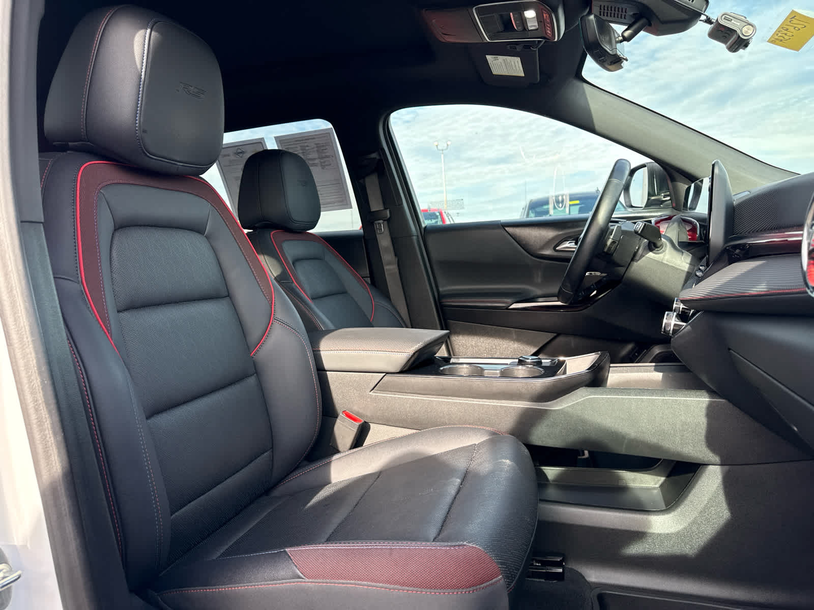 2025 Chevrolet Equinox RS