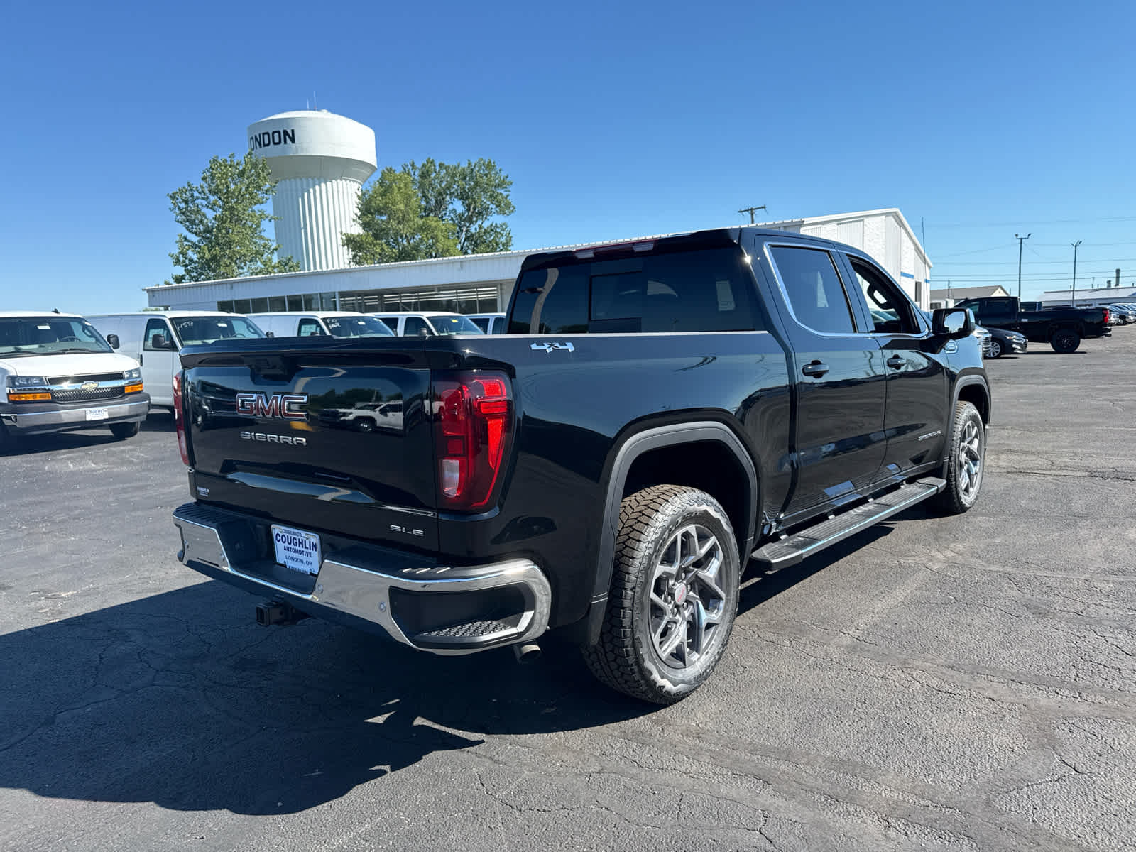 2026 GMC Sierra 1500 SLE