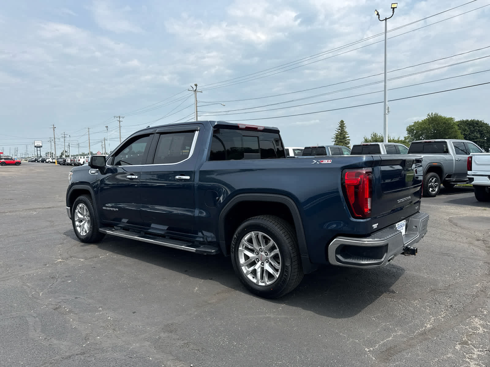 2021 GMC Sierra 1500 SLT
