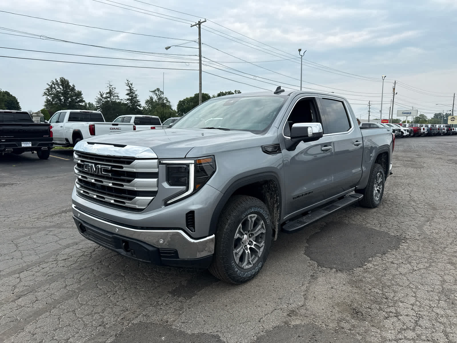 2026 GMC Sierra 1500 SLE