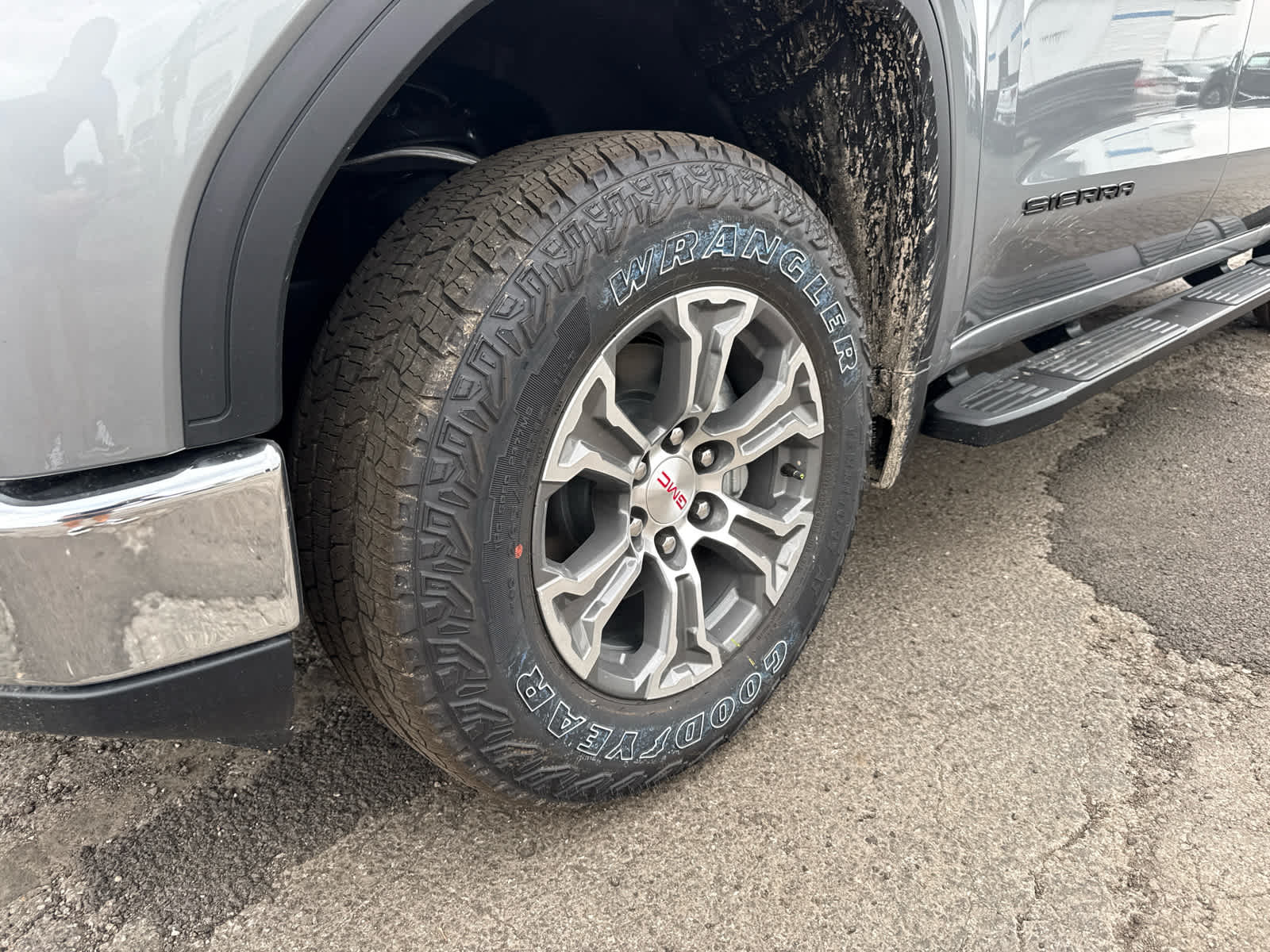 2026 GMC Sierra 1500 SLE