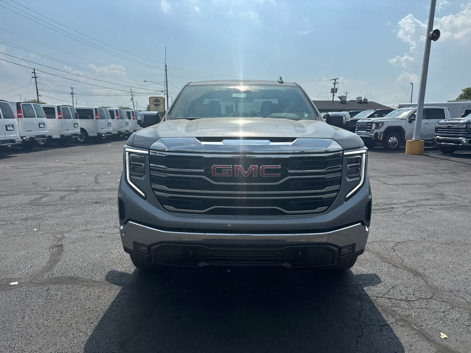 2026 GMC Sierra 1500 SLT