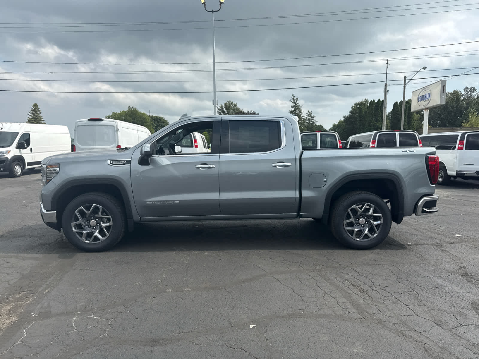 2026 GMC Sierra 1500 SLT