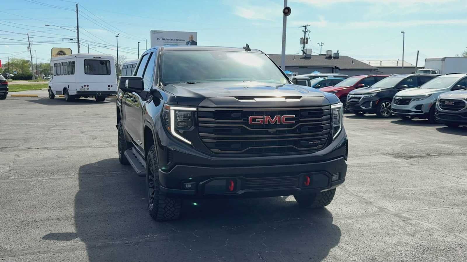 2023 GMC Sierra 1500 AT4X
