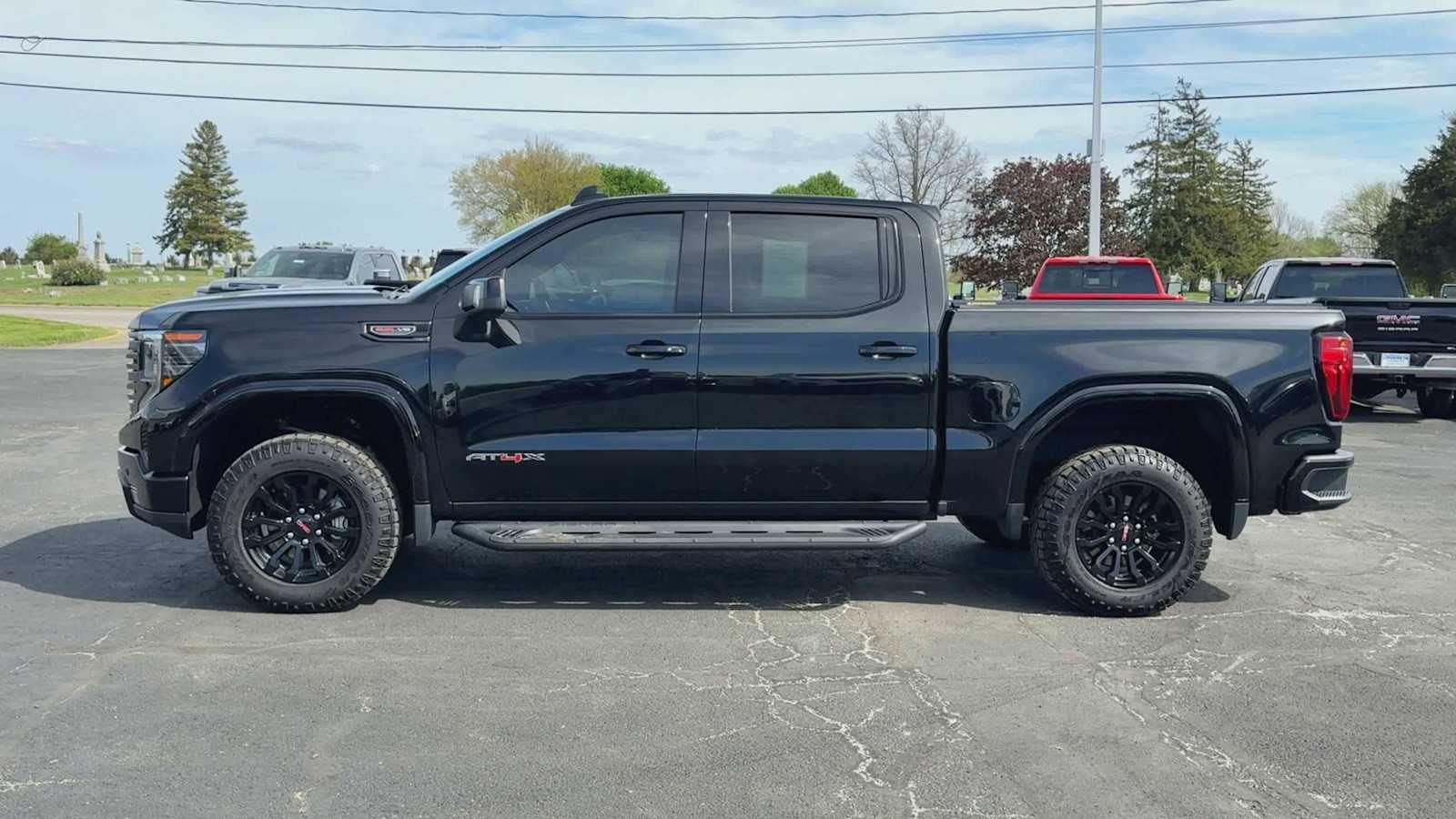 2023 GMC Sierra 1500 AT4X