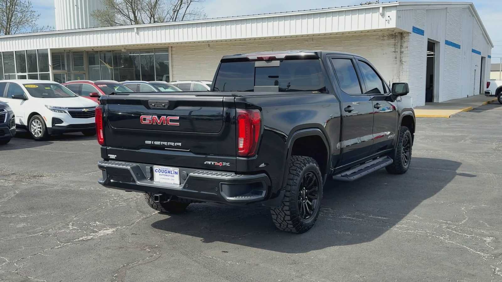 2023 GMC Sierra 1500 AT4X