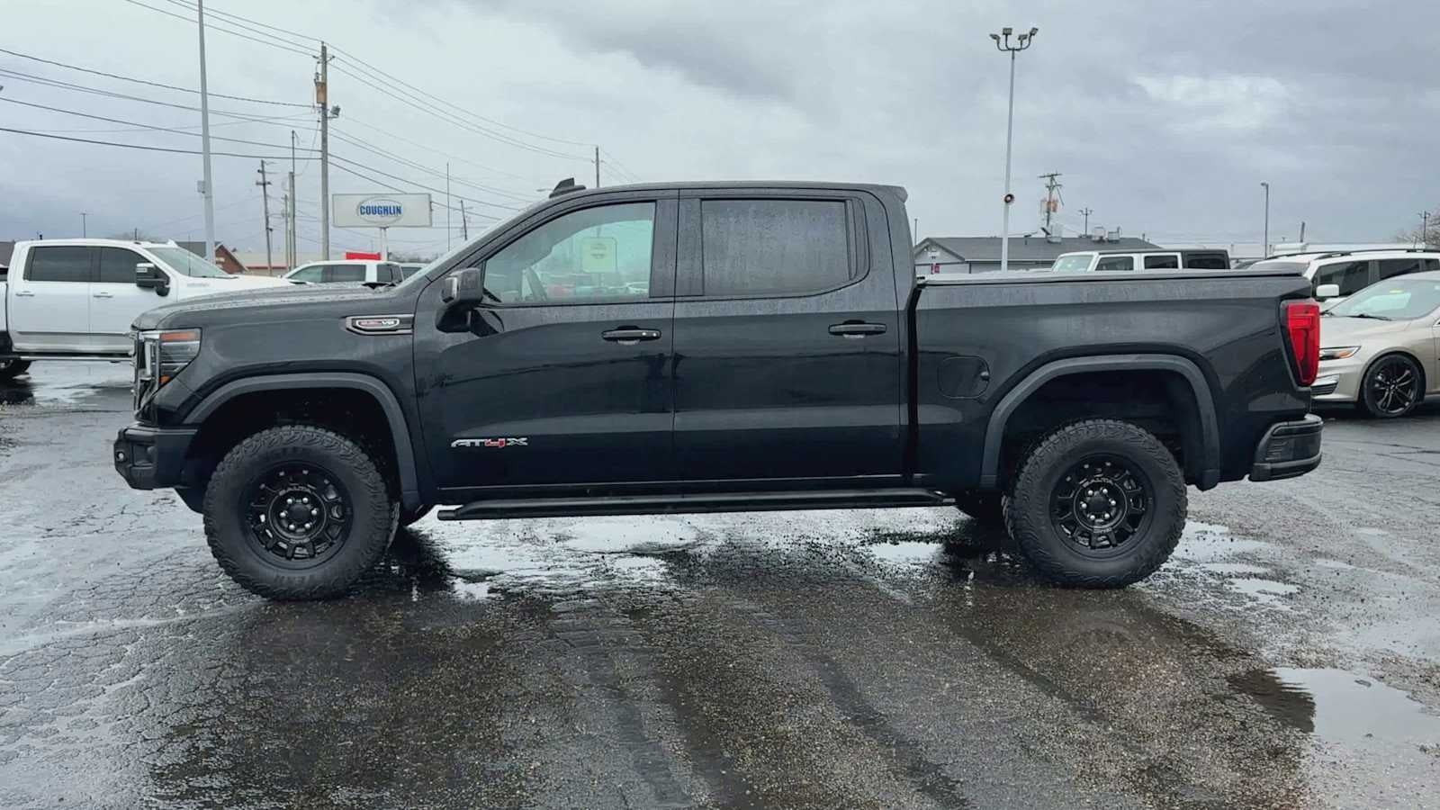 2024 GMC Sierra 1500 AT4X