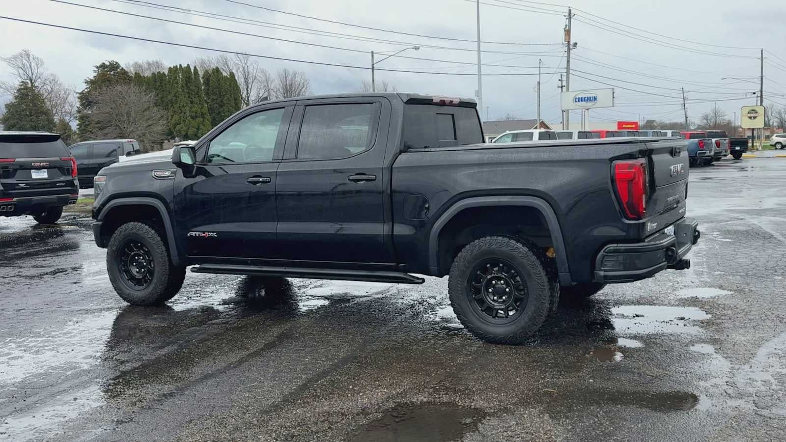 2024 GMC Sierra 1500 AT4X
