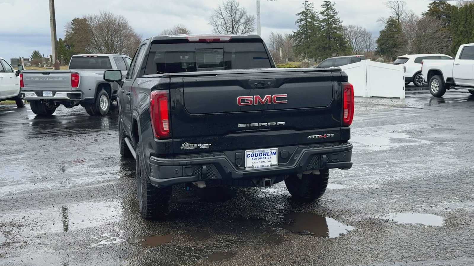 2024 GMC Sierra 1500 AT4X