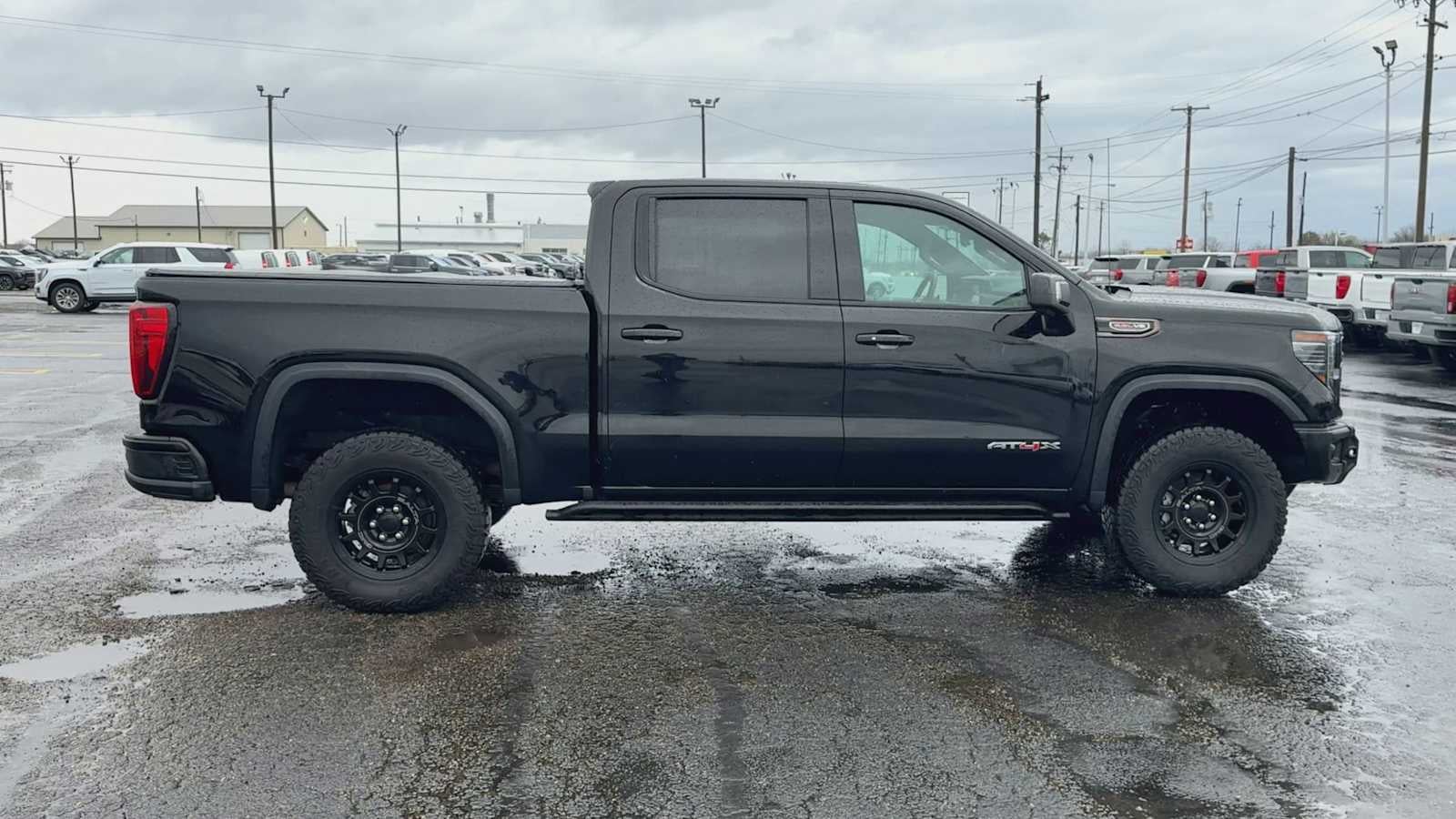 2024 GMC Sierra 1500 AT4X