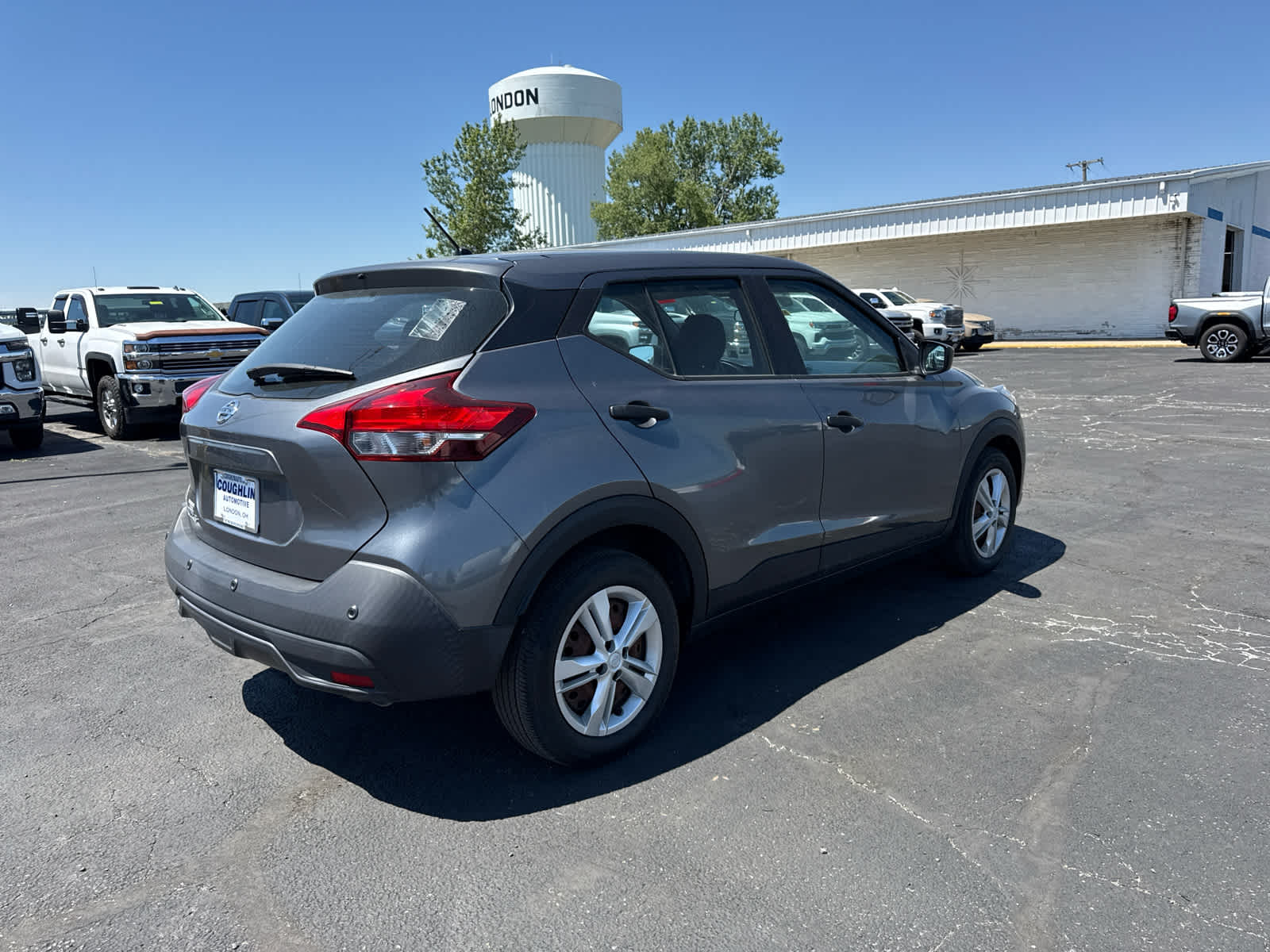 2020 Nissan Kicks S