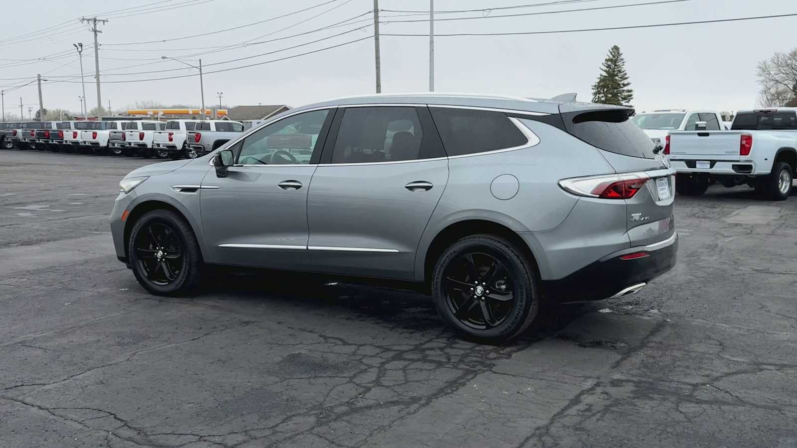 2023 Buick Enclave Essence