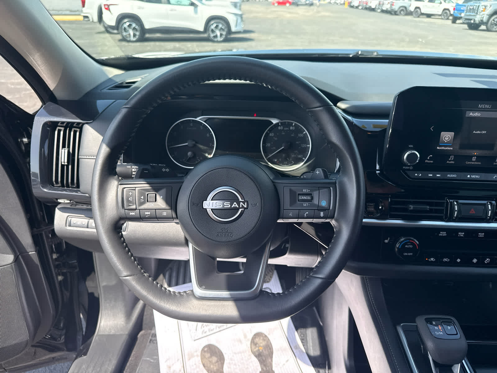 2025 Nissan Pathfinder SV 4WD