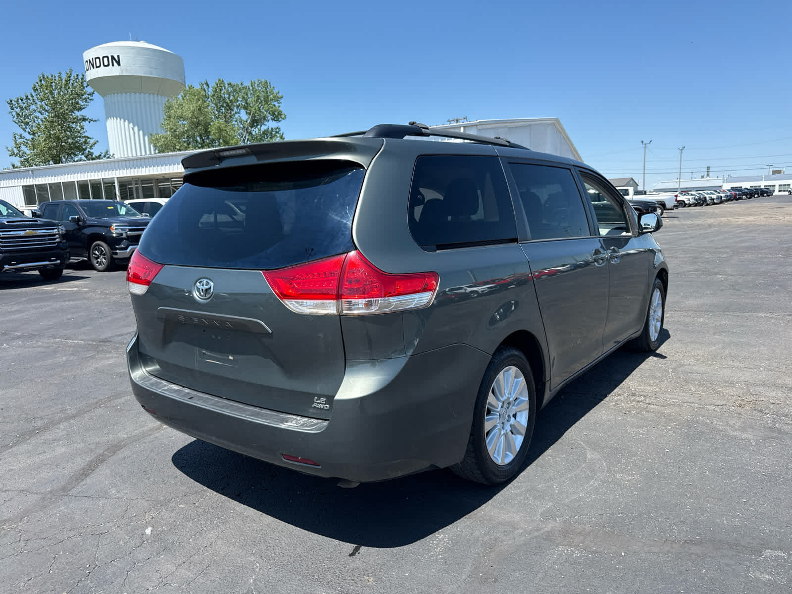 2013 Toyota Sienna LE 7 Passenger