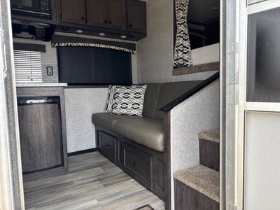 2023 BISON BISON COACH Base