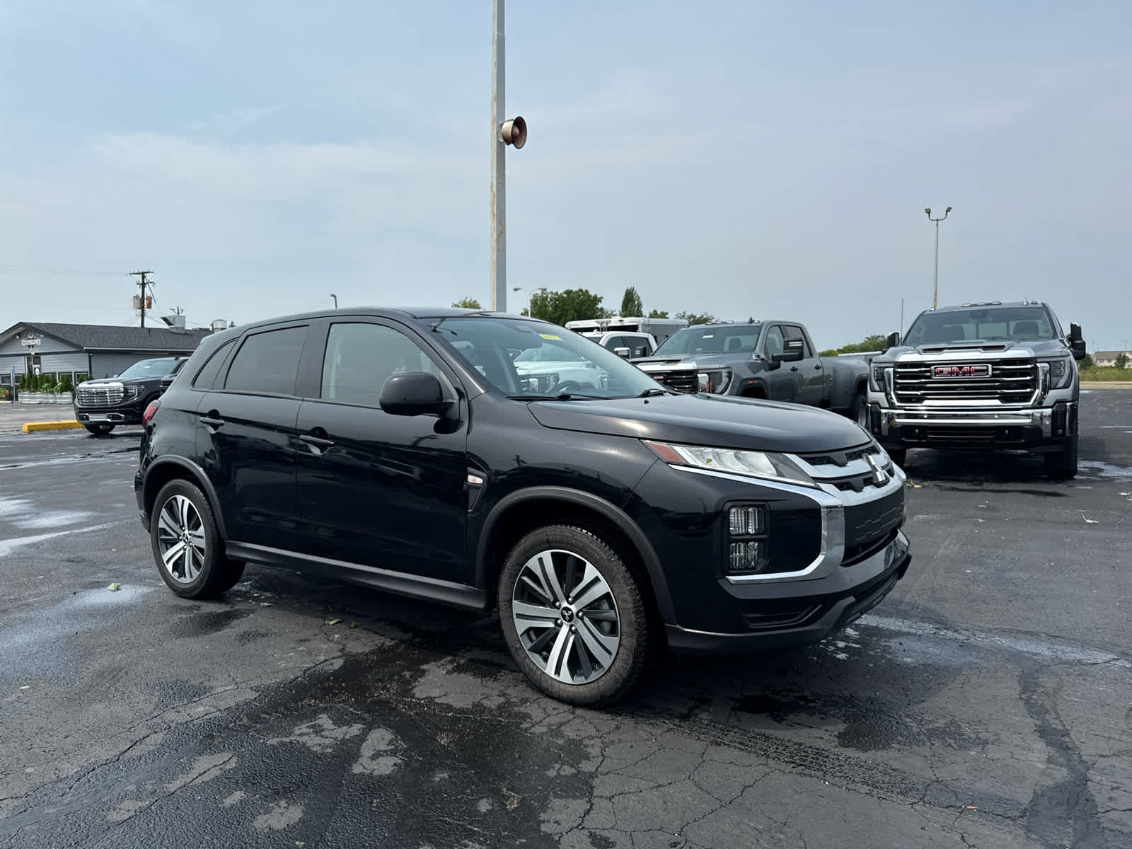 2024 Mitsubishi Outlander Sport S