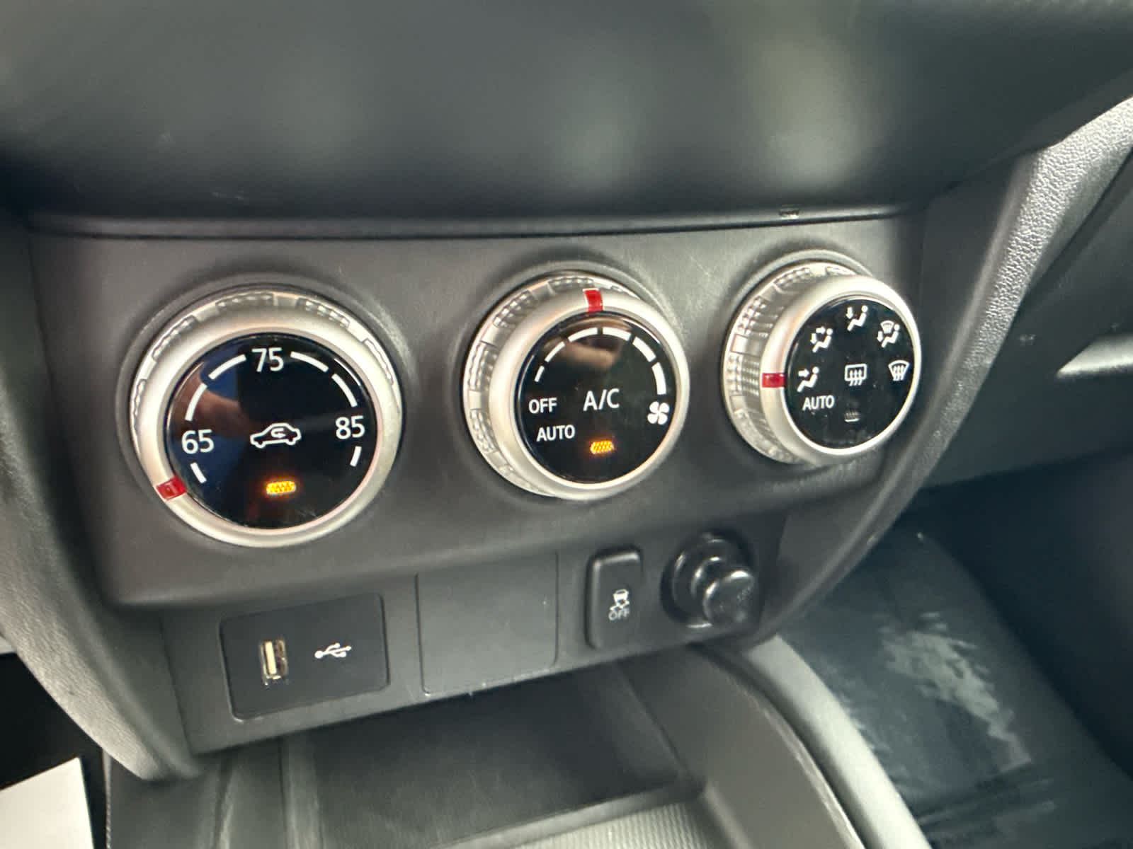 2024 Mitsubishi Outlander Sport S