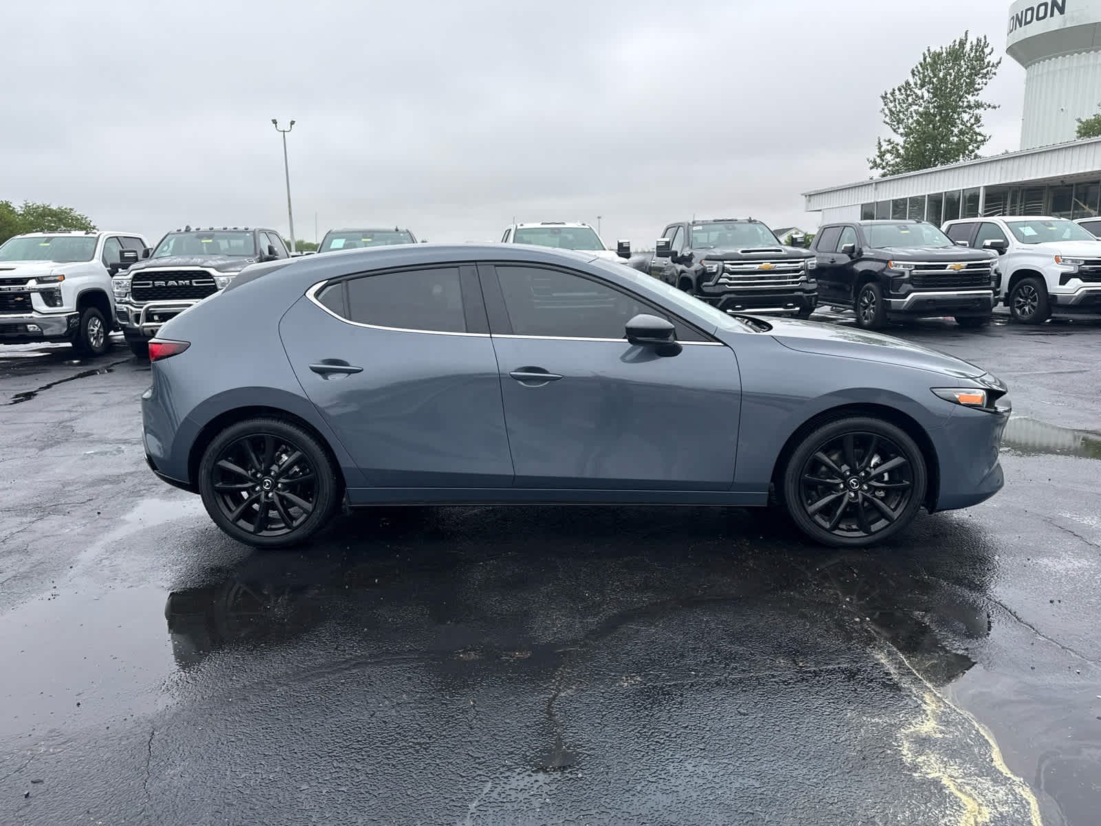 2026 Mazda Mazda3 Hatchback 2.5 S Carbon Edition