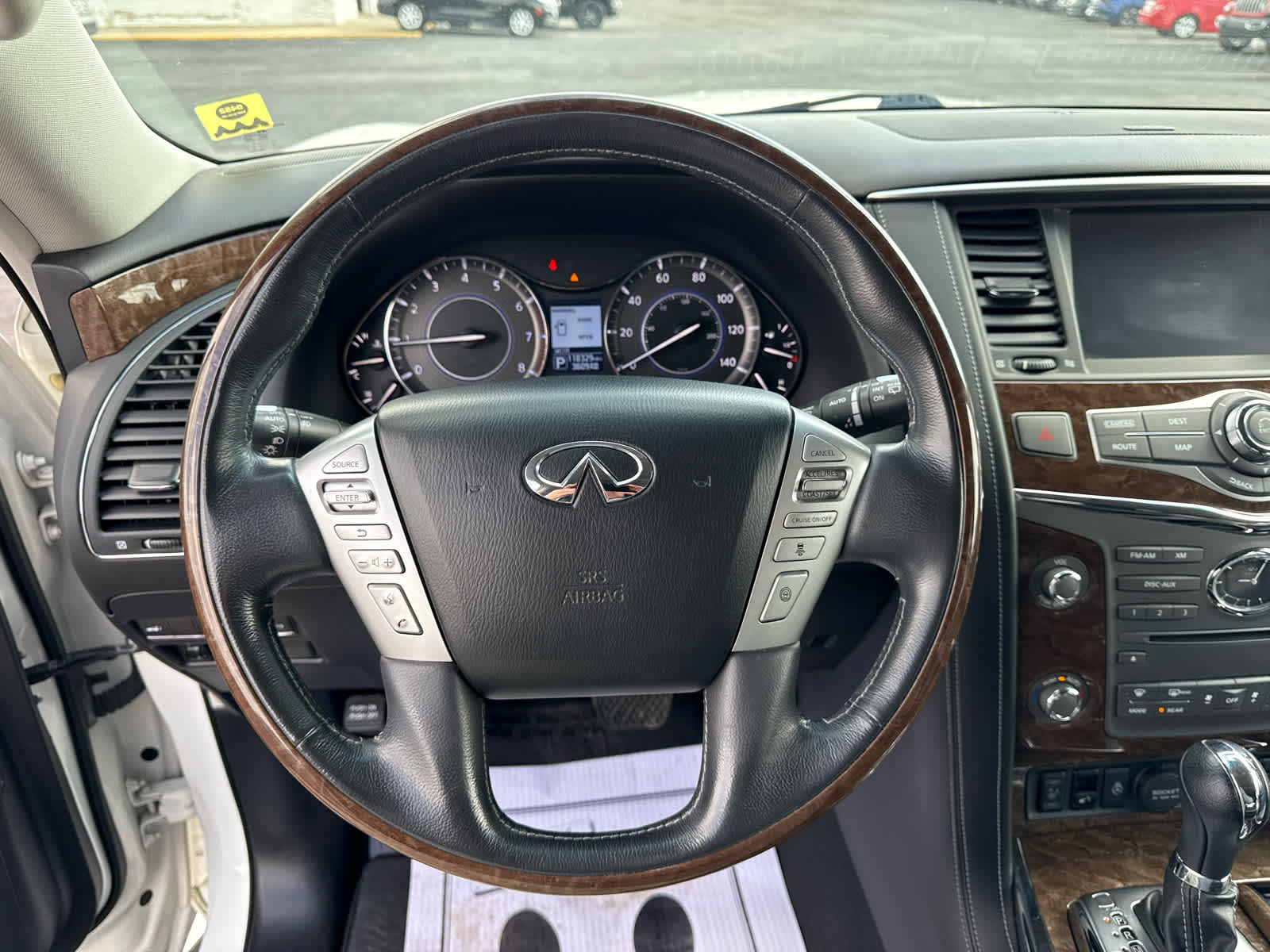 2015 INFINITI QX80 Base