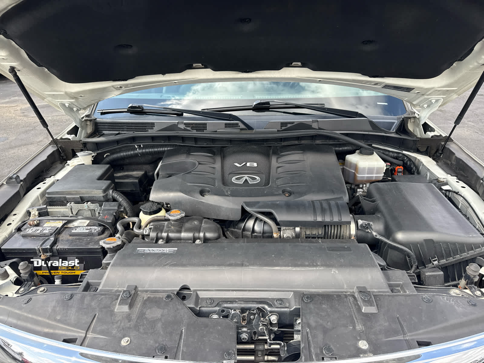2015 INFINITI QX80 Base