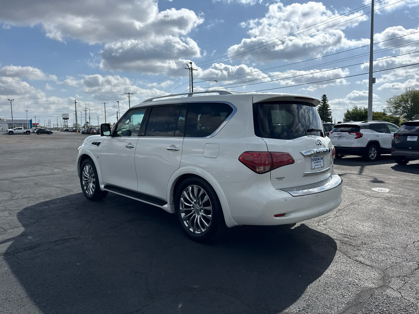 2015 INFINITI QX80 Base