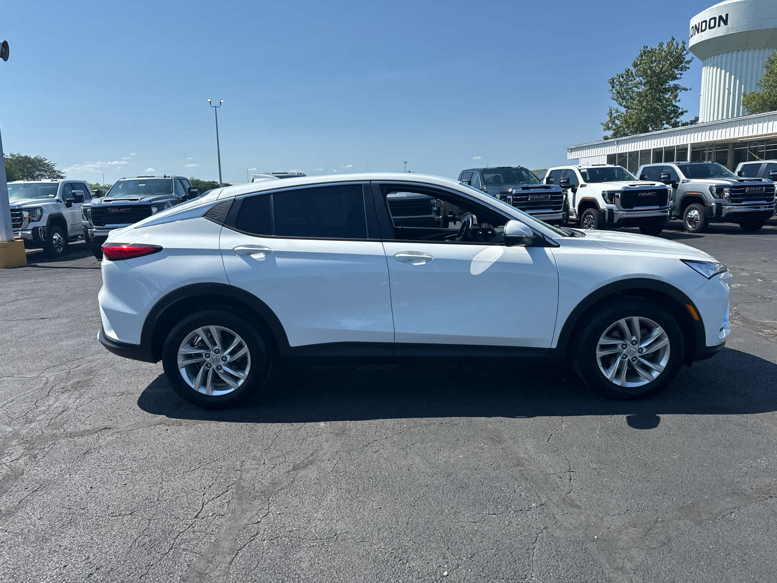 2024 Buick Envista Preferred