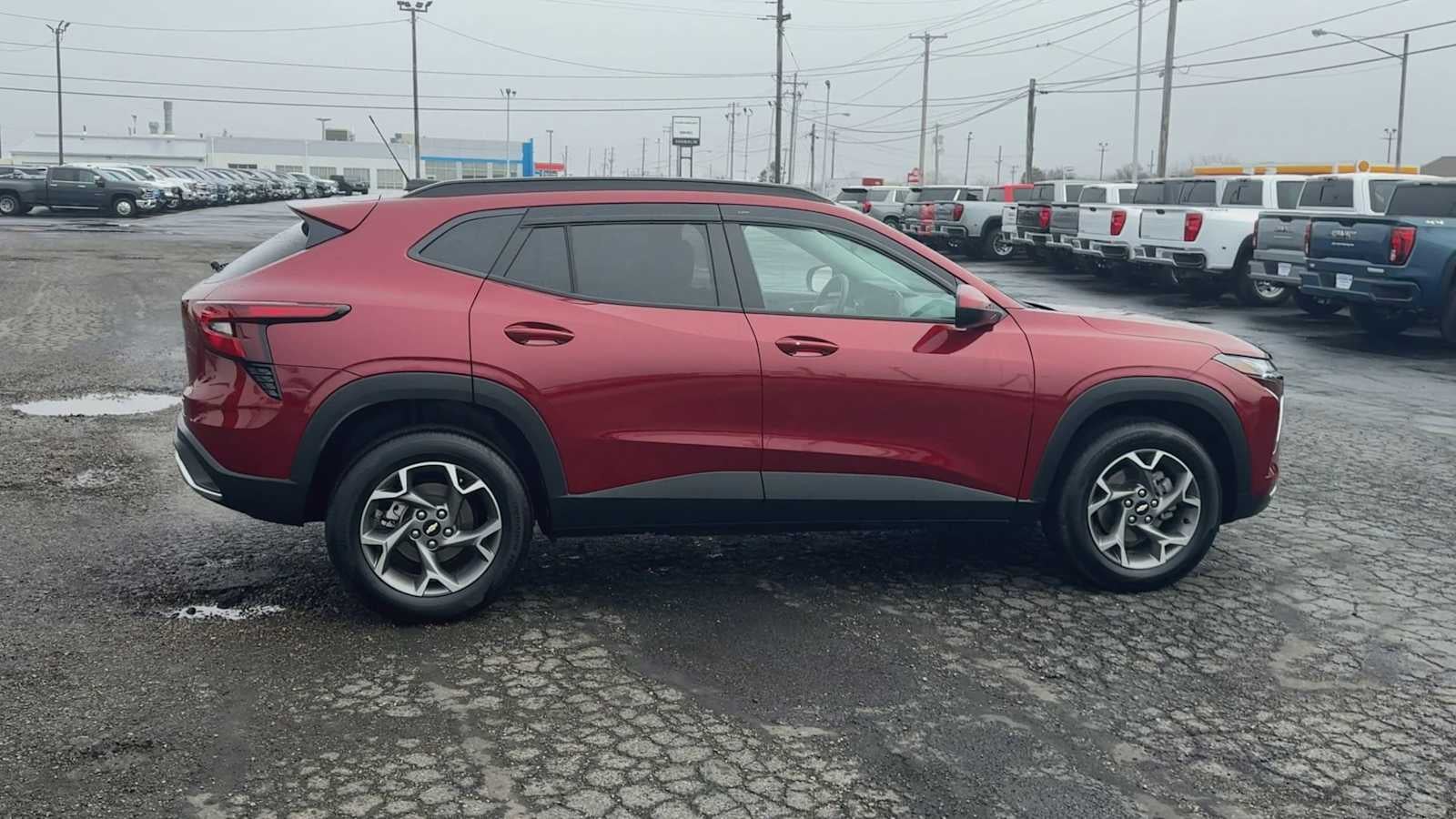 2025 Chevrolet Trax LT