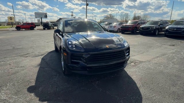 2021 Porsche Macan Base