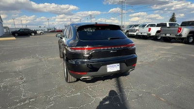 2021 Porsche Macan Base