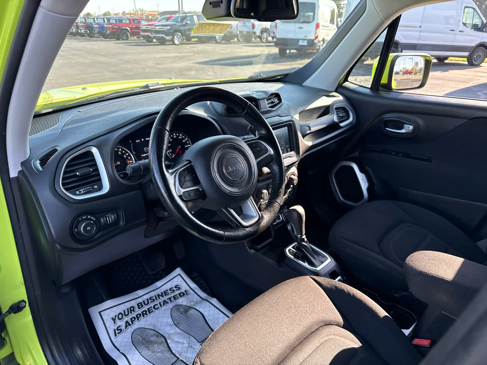 2018 Jeep Renegade Latitude - Photo 13