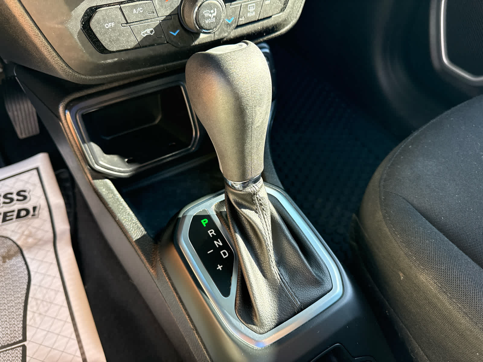 2018 Jeep Renegade Latitude - Photo 20