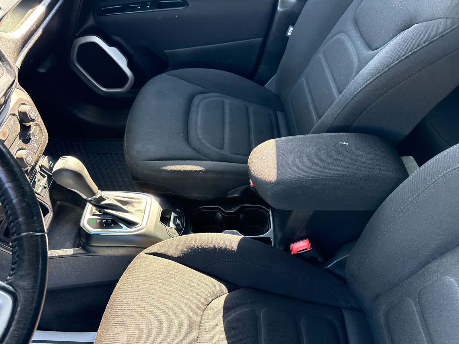 2018 Jeep Renegade Latitude - Photo 21